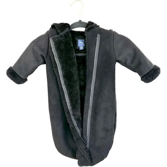 Baby Gap Faux Suede Fleece Lined Bunting Full Zip & Snap Legs Size 6-12 Months